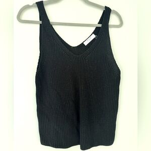Black knit tank